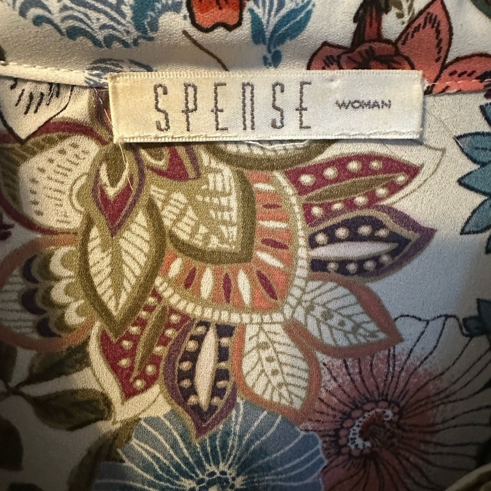 Spense Multicolor Floral Tunic style shirt, semi-sheer. - Picture 2 of 10